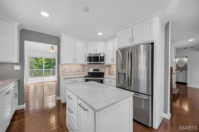 10304 Turkey Trail Drive, Hillsboro, MO 63050