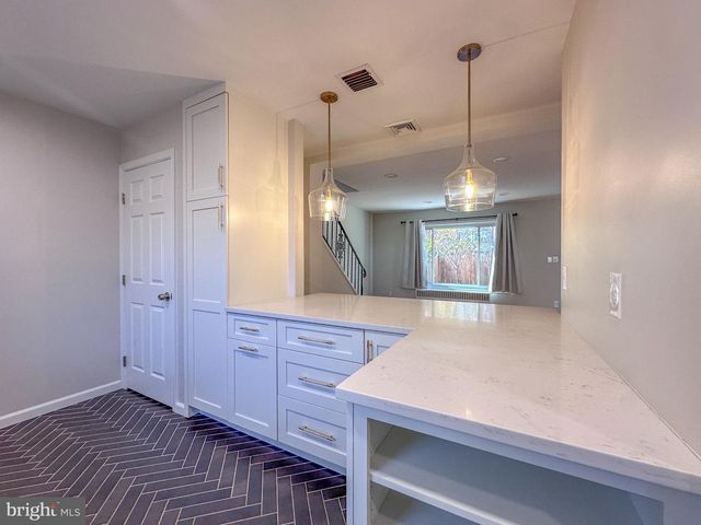 226 GUTHRIE AVE, Alexandria, VA 22305