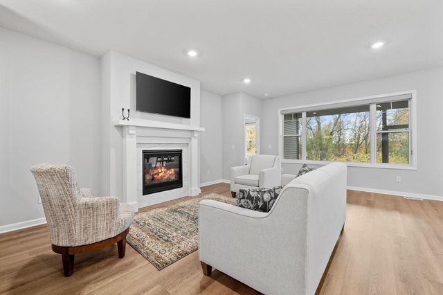 14366 Kingsview Lane N, Dayton, MN 55327