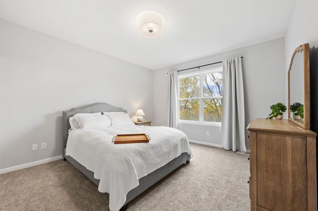 14366 Kingsview Lane N, Dayton, MN 55327