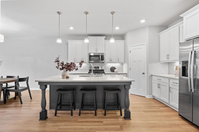 14366 Kingsview Lane N, Dayton, MN 55327