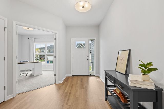 14366 Kingsview Lane N, Dayton, MN 55327