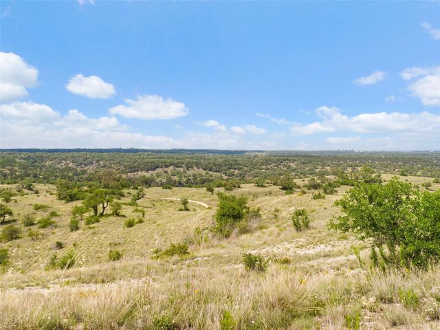 7418 Spiro TRL, Austin, TX 78738