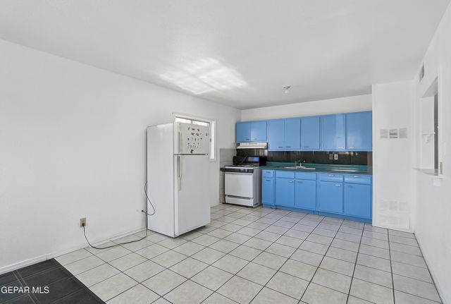 5825 KURITA Avenue, El Paso, TX 79905