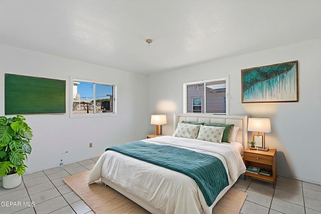 5825 KURITA Avenue, El Paso, TX 79905