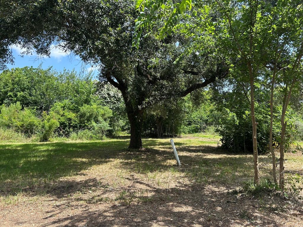 500 BLOCK Meadowlawn Avenue, La Porte, TX 77571