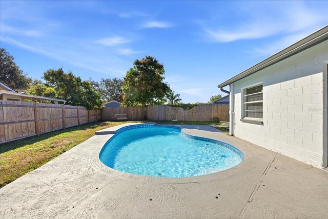 1313 COOLMONT DRIVE, Brandon, FL 33511