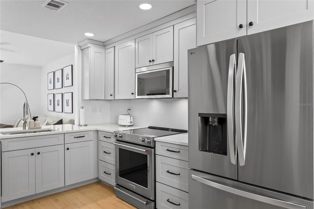 409 S AUDUBON AVENUE 2, Tampa, FL 33609