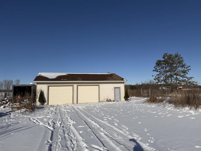 4215 Hill ROAD, Greenleaf, WI 54126