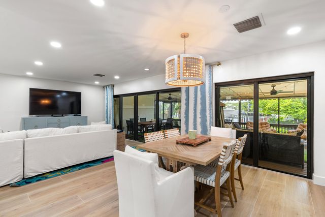 5552 N Ocean Boulevard 1a, Ocean Ridge, FL 33435