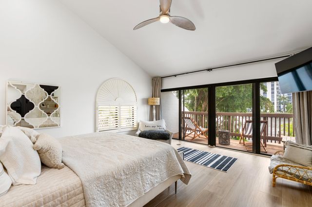 5552 N Ocean Boulevard 1a, Ocean Ridge, FL 33435