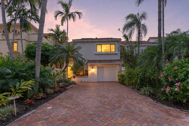 5552 N Ocean Boulevard 1a, Ocean Ridge, FL 33435