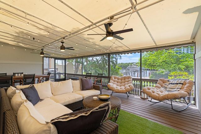 5552 N Ocean Boulevard 1a, Ocean Ridge, FL 33435