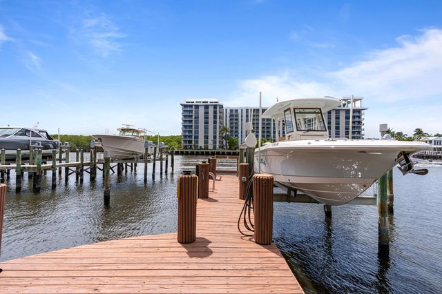 5552 N Ocean Boulevard 1a, Ocean Ridge, FL 33435