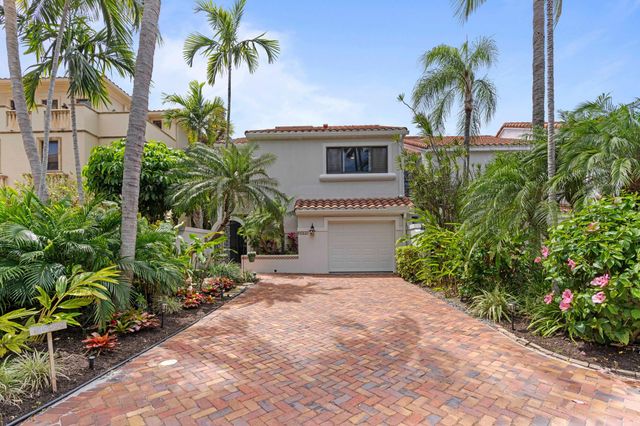 5552 N Ocean Boulevard 1a, Ocean Ridge, FL 33435