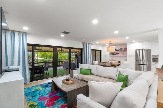 5552 N Ocean Boulevard 1a, Ocean Ridge, FL 33435