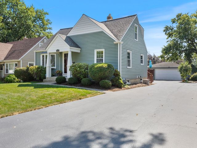 229 W Berkshire Avenue, Lombard, IL 60148