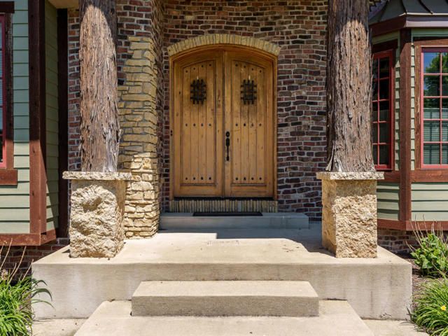 6871 Montague Road, Rockford, IL 61102
