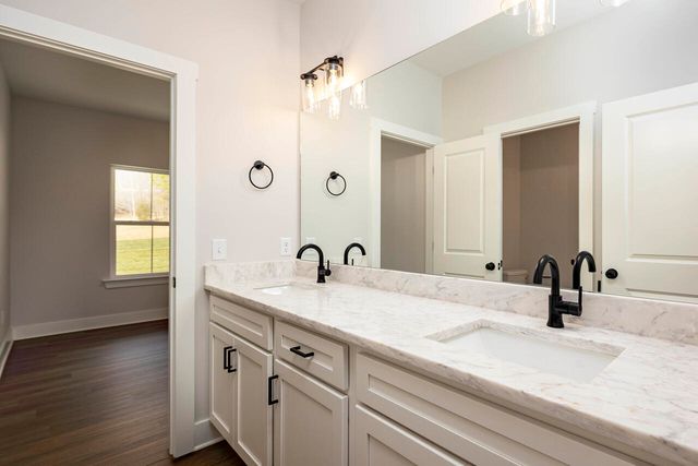 7974 N Lee Highway, Cleveland, TN 37312