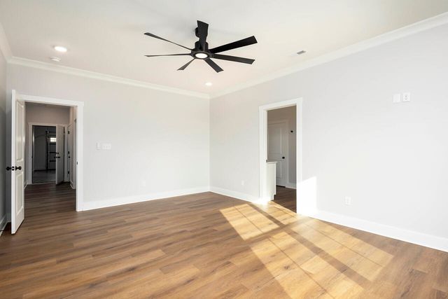 7974 N Lee Highway, Cleveland, TN 37312