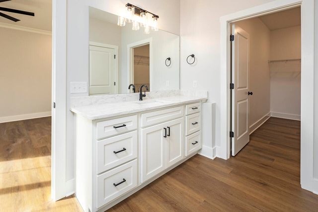 7974 N Lee Highway, Cleveland, TN 37312