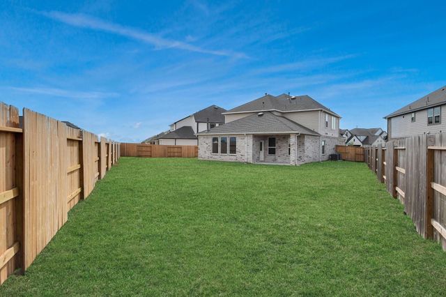 11 Knight Bayou Drive, Dayton, TX 77535