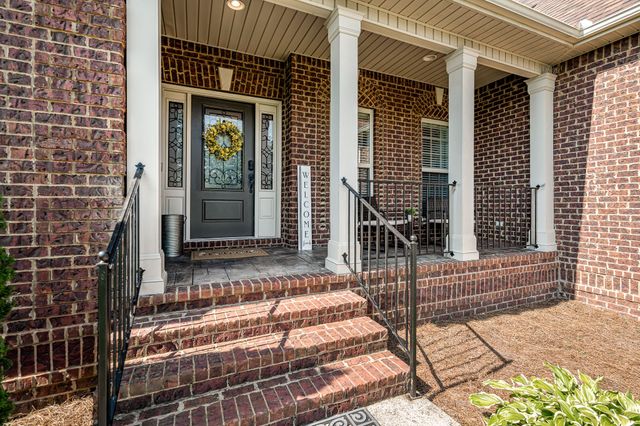 4232 Thoroughbred Ln, Murfreesboro, TN 37127