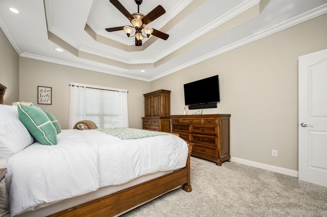 4232 Thoroughbred Ln, Murfreesboro, TN 37127