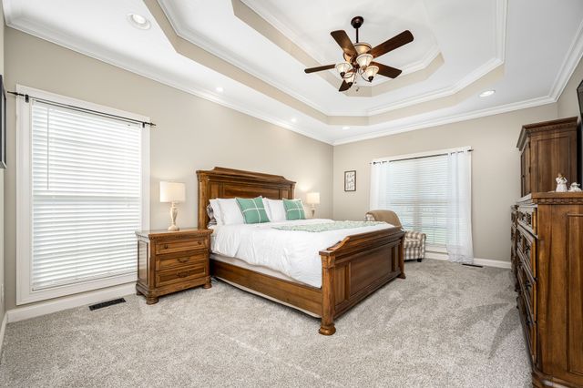 4232 Thoroughbred Ln, Murfreesboro, TN 37127