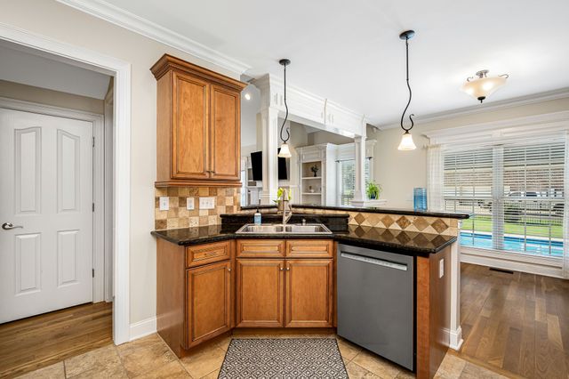 4232 Thoroughbred Ln, Murfreesboro, TN 37127