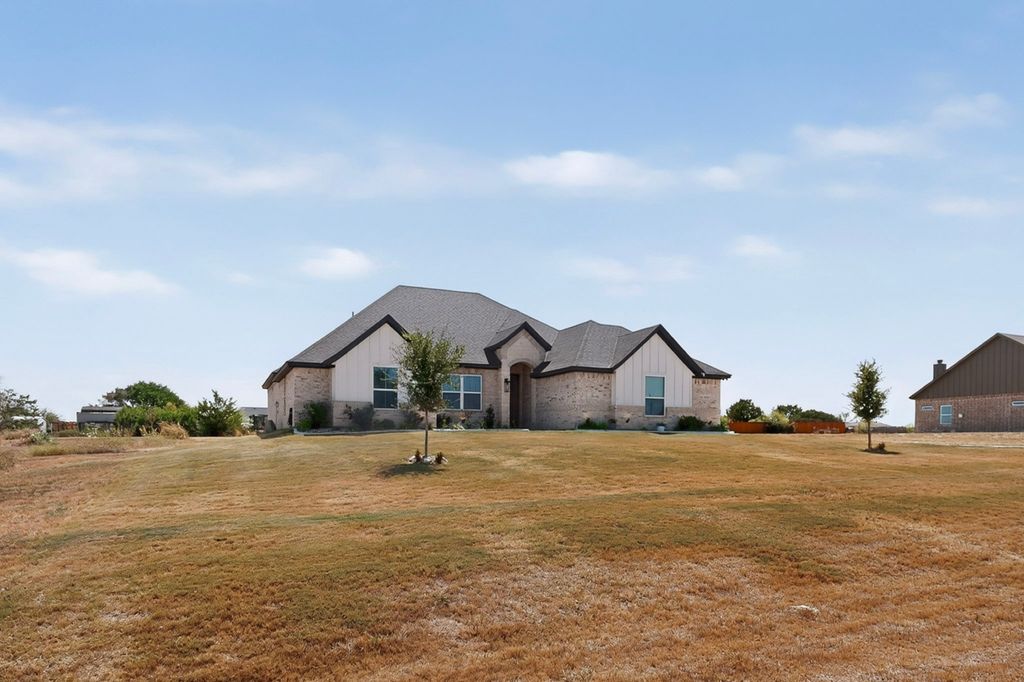 3151 Infinity Drive, Weatherford, TX 76087 — photo 2