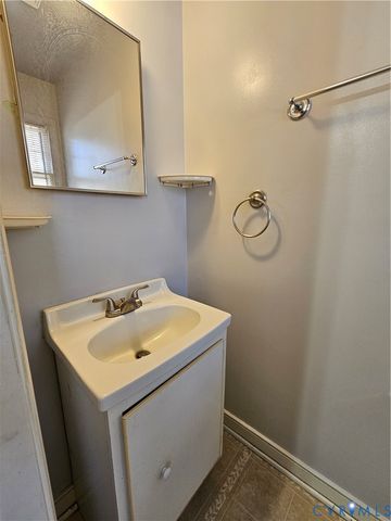 4824 Vestry Rd, Chesterfield, VA 23237