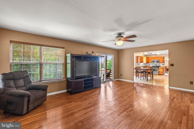 248 LANIE CT, York, PA 17402