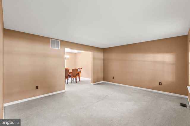 248 LANIE CT, York, PA 17402