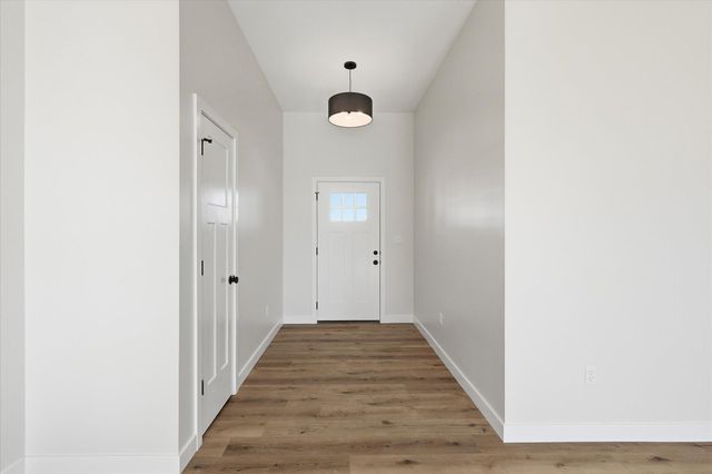 14591 WELLSTEAD DR, Hallsville, MO 65255