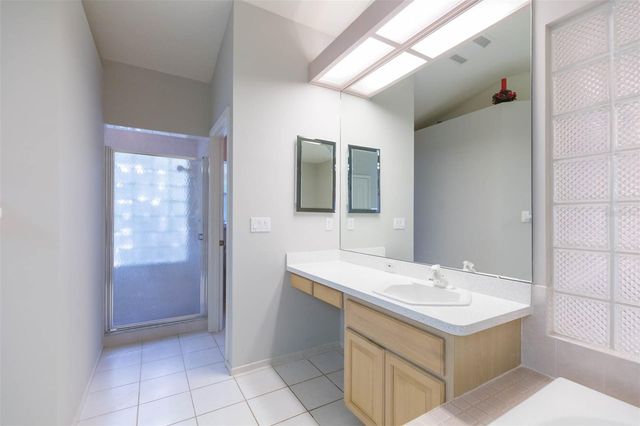 8100 HIDDEN HILLS DRIVE, Spring Hill, FL 34606