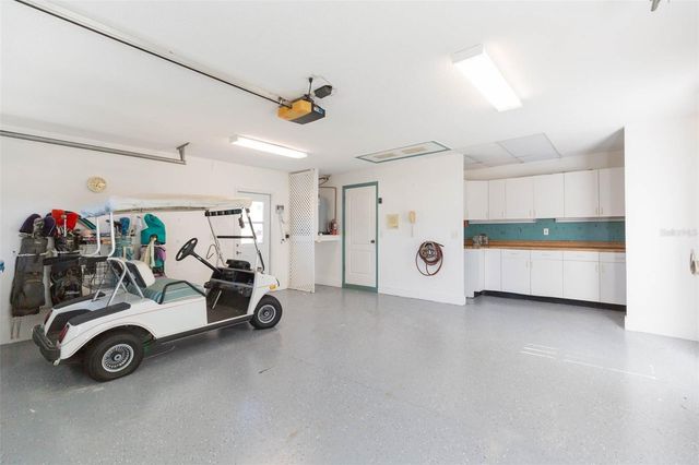 8100 HIDDEN HILLS DRIVE, Spring Hill, FL 34606