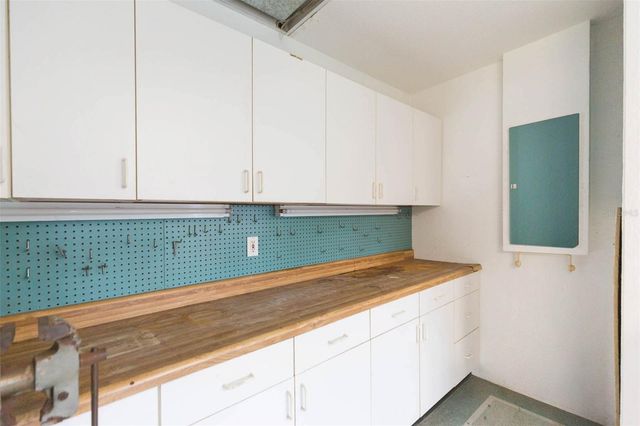 8100 HIDDEN HILLS DRIVE, Spring Hill, FL 34606