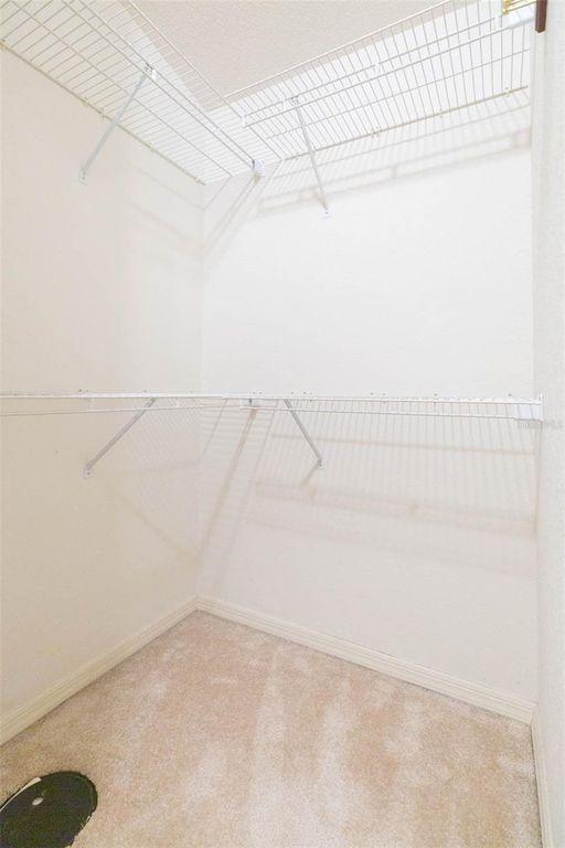 Image 28 of property listing at 8100 HIDDEN HILLS DRIVE, Spring Hill, FL 34606