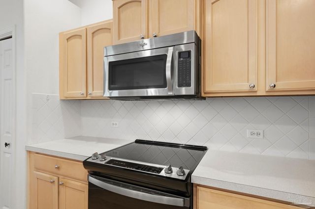 9552 Westgate Cir, Pensacola, FL 32507
