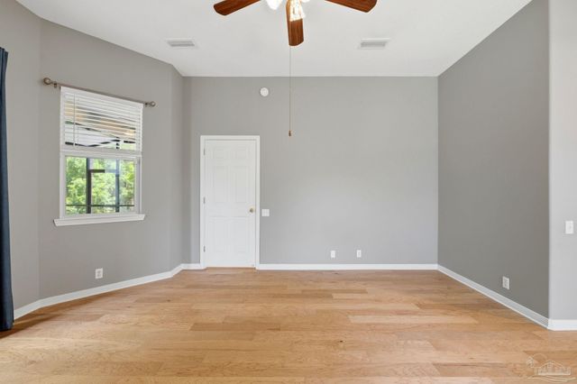 9552 Westgate Cir, Pensacola, FL 32507