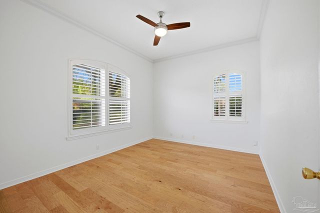 9552 Westgate Cir, Pensacola, FL 32507