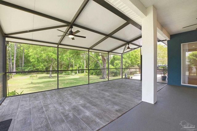 9552 Westgate Cir, Pensacola, FL 32507