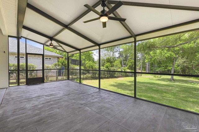 9552 Westgate Cir, Pensacola, FL 32507
