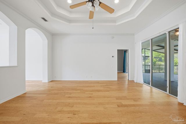 9552 Westgate Cir, Pensacola, FL 32507