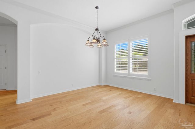 9552 Westgate Cir, Pensacola, FL 32507