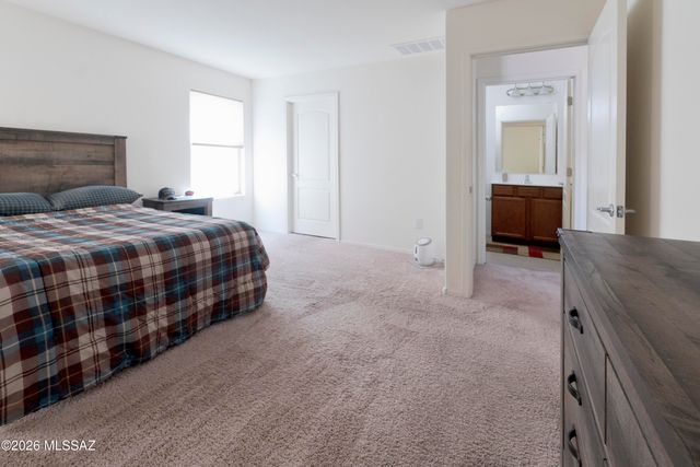 1166 W Caminito Mio, Sahuarita, AZ 85629