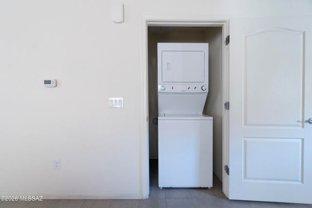 1166 W Caminito Mio, Sahuarita, AZ 85629