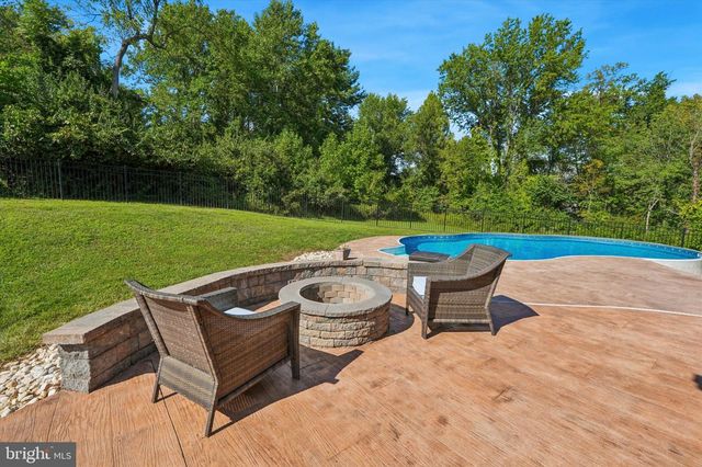 7 MAACK RD, Pottstown, PA 19465