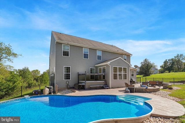 7 MAACK RD, Pottstown, PA 19465